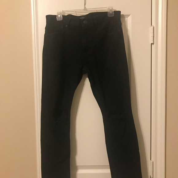 Distressed black PacSun jeans - Picture 2 of 3